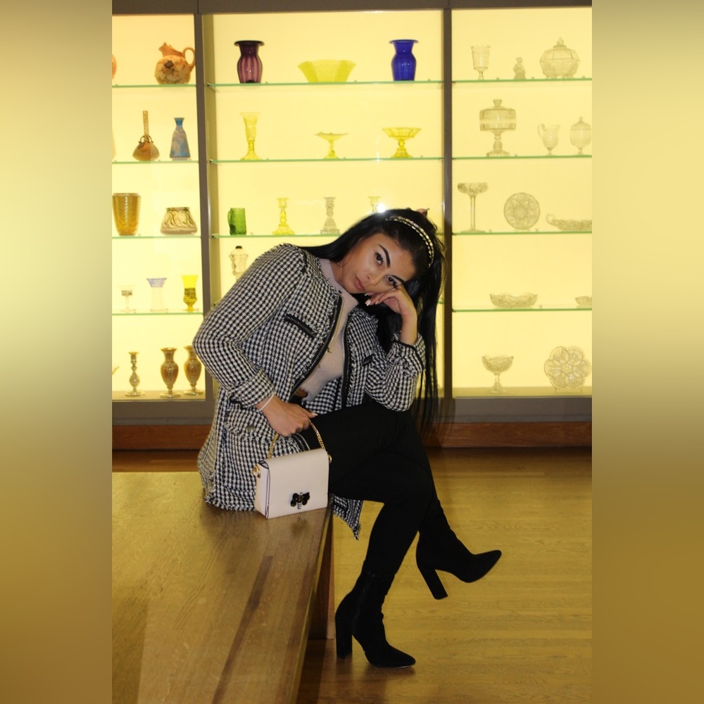 Elegant, Houndstooth Pattern Jacket From “Zara”; … - image 5